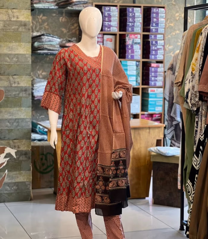 Maroon 3 Piece Salwar Set